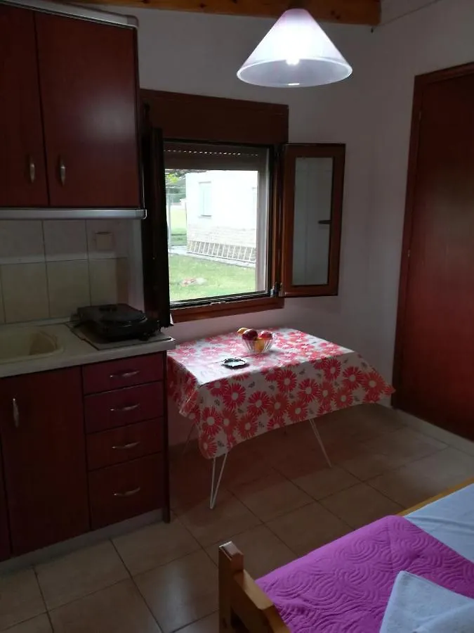 Myloi Loggou Aparthotel Sykia Chalkidikis Greece